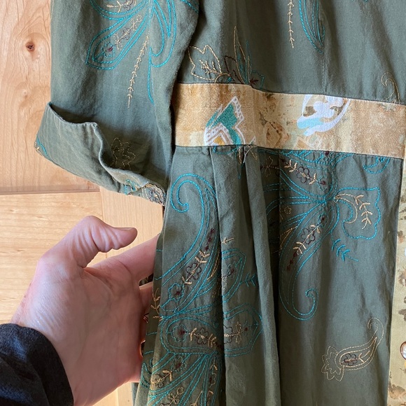 Green and Yellow Midi Dress - Picture 4 of 11